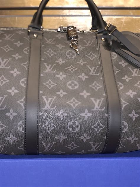 louis vuitton horizon 50 protective cover|lv horizon 55 cover.